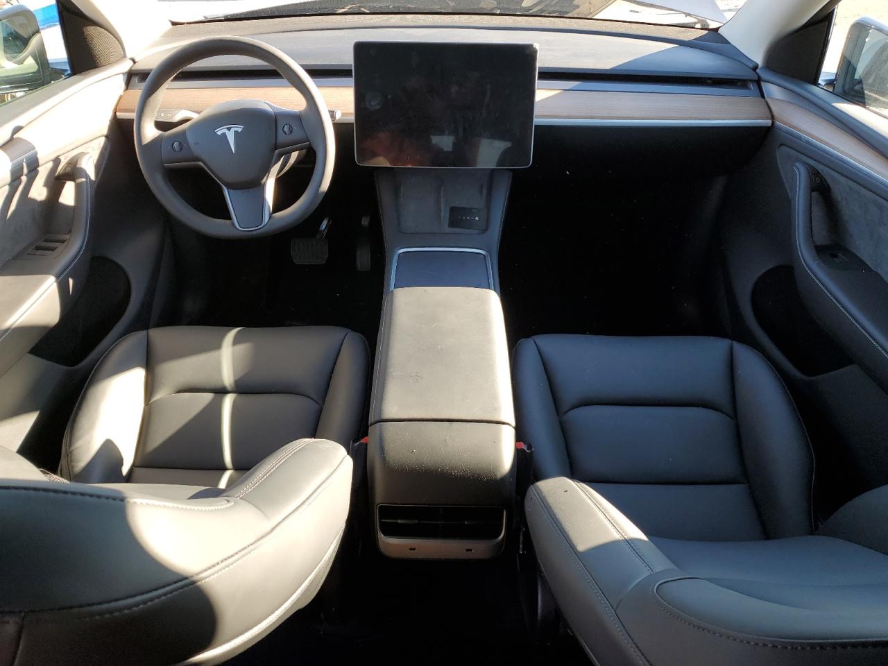 VIN 7SAYGDEE9RA307711 2024 TESLA MODEL Y no.8