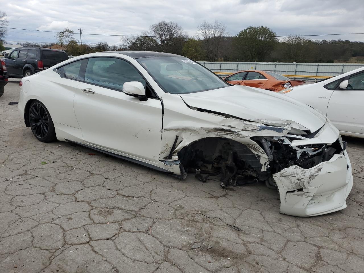 2018 Infiniti Q60 - Image 4
