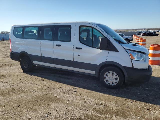 Минивэны FORD TRANSIT 2015 Белый