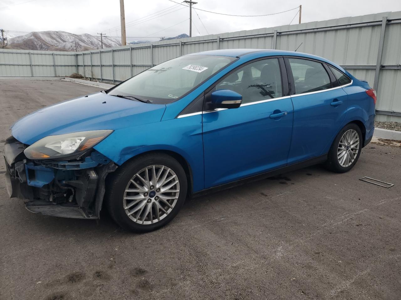 VIN 1FADP3J28DL301270 2013 FORD FOCUS no.1