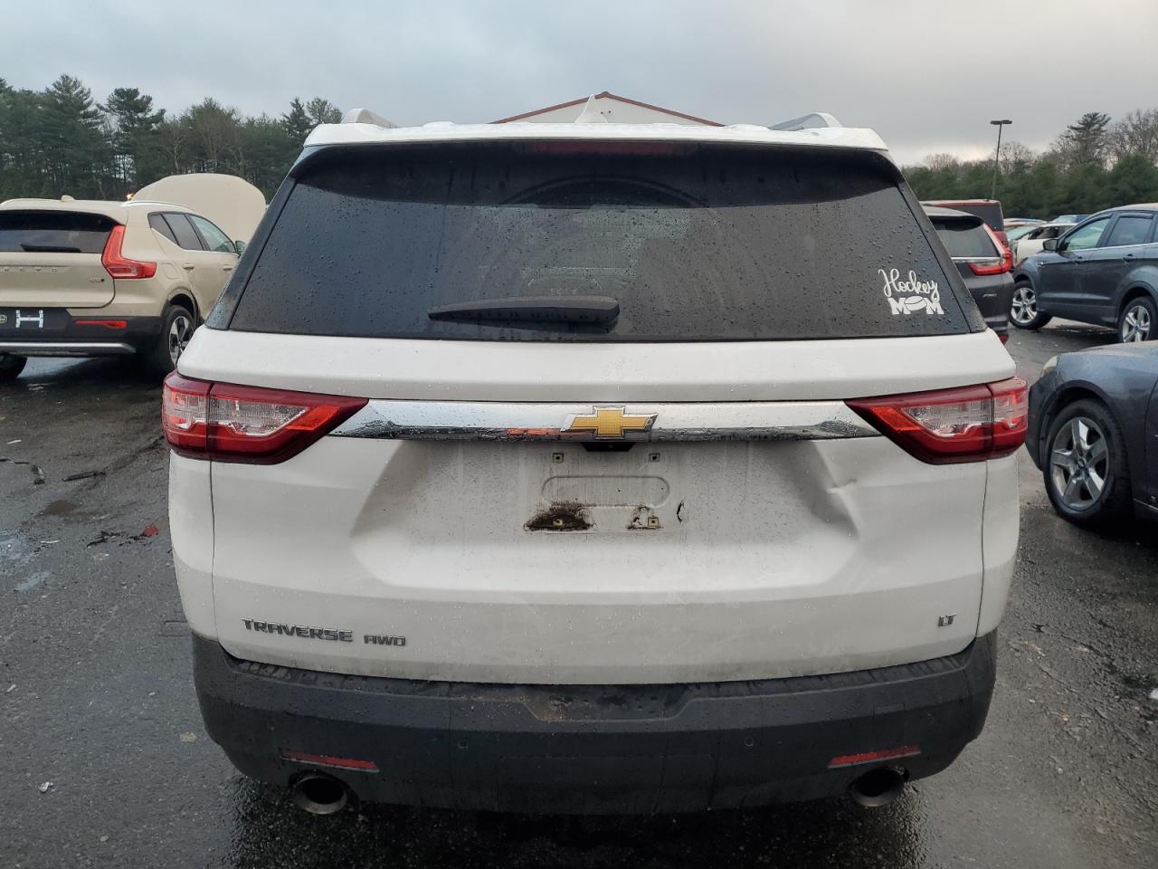 VIN 1GNEVHKW5JJ282632 2018 CHEVROLET TRAVERSE no.6