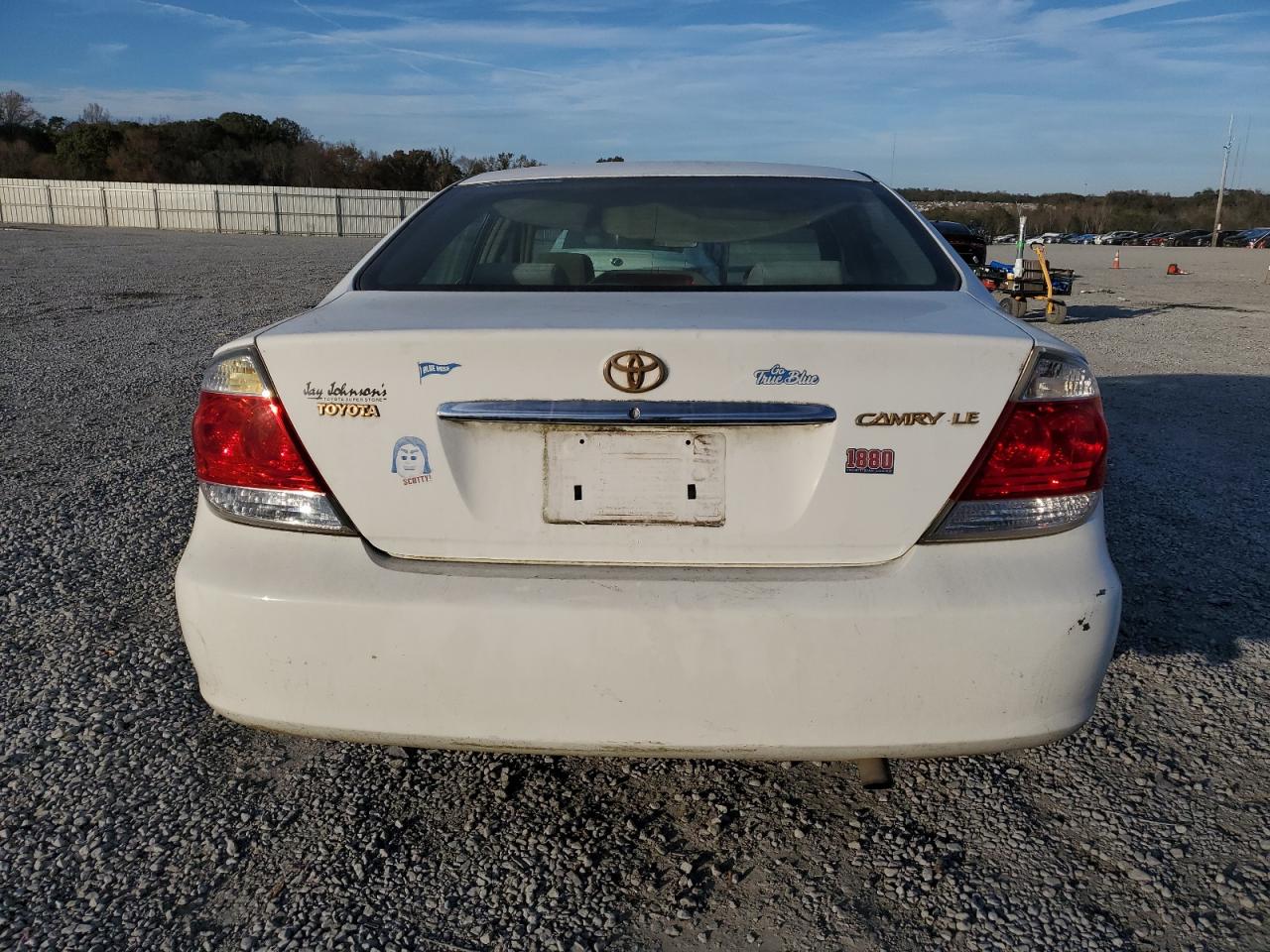 2005 Toyota Camry Le VIN: 4T1BE32K85U401110 Lot: 80462754