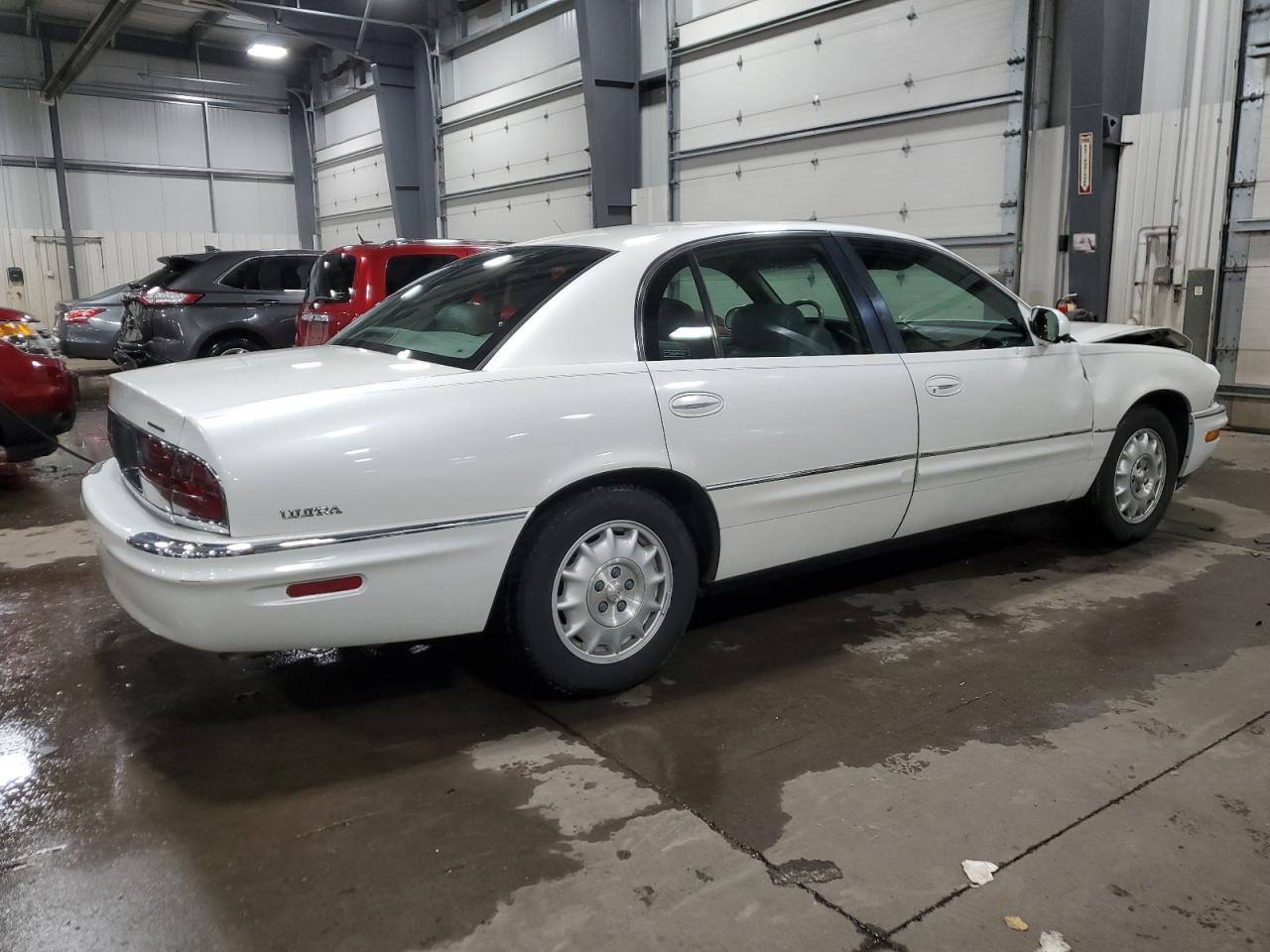 1999 Buick Park Avenue Ultra VIN: 1G4CU5210X4647078 Lot: 81968344