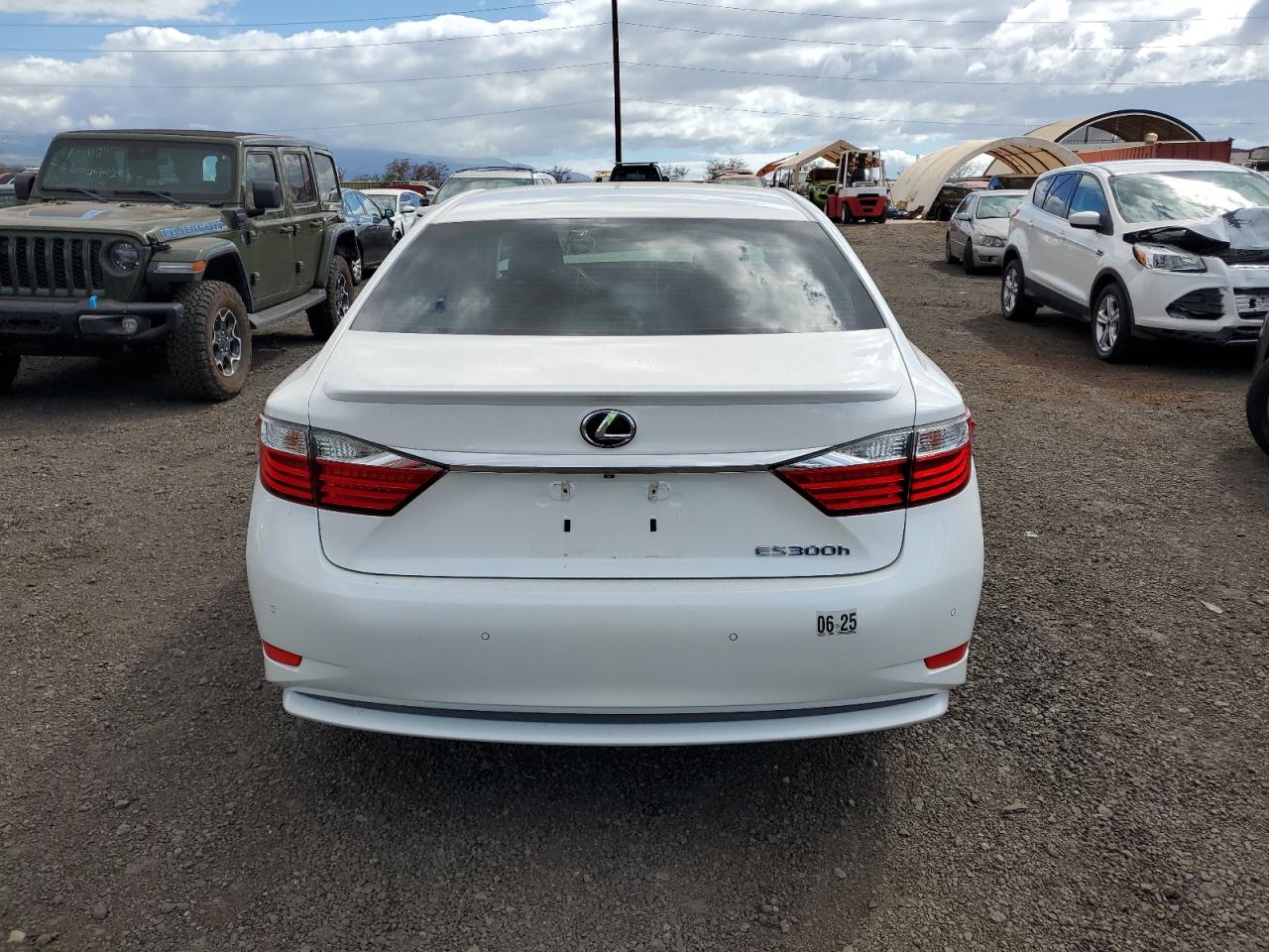 2014 Lexus ES - Image 6