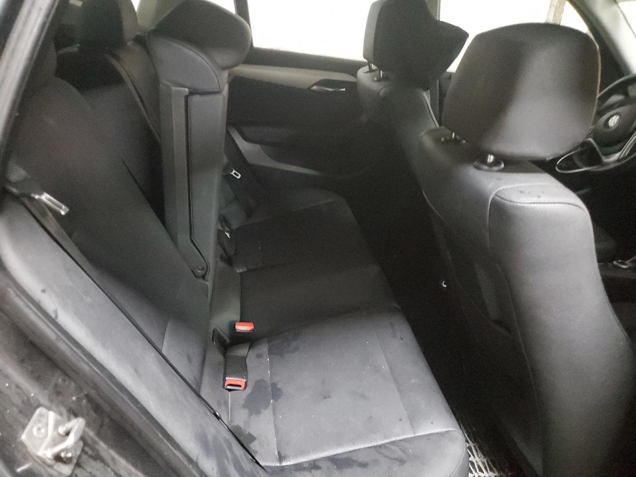 2014 BMW X1 - Image 11