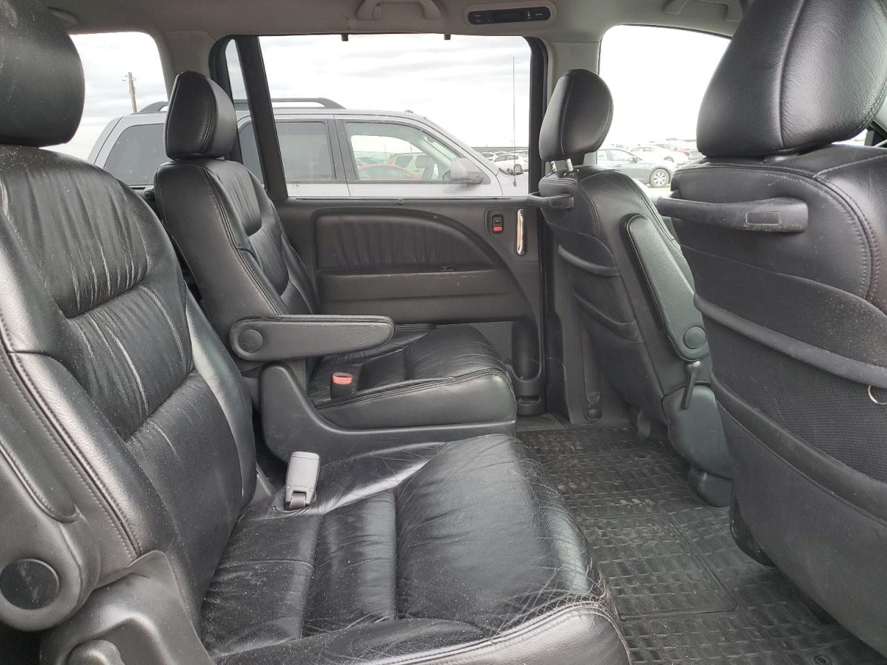 2006 Honda Odyssey - Image 11