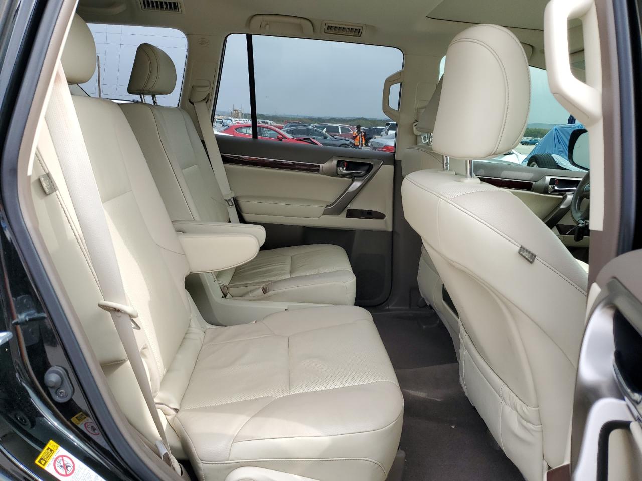 2019 Lexus GX - Image 11