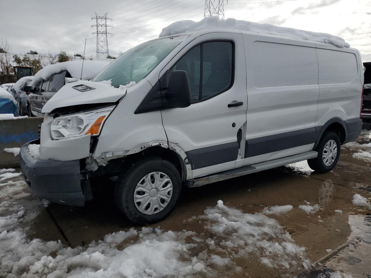 VIN 1FTYR1YMXJKA92567 2018 FORD TRANSIT no.1