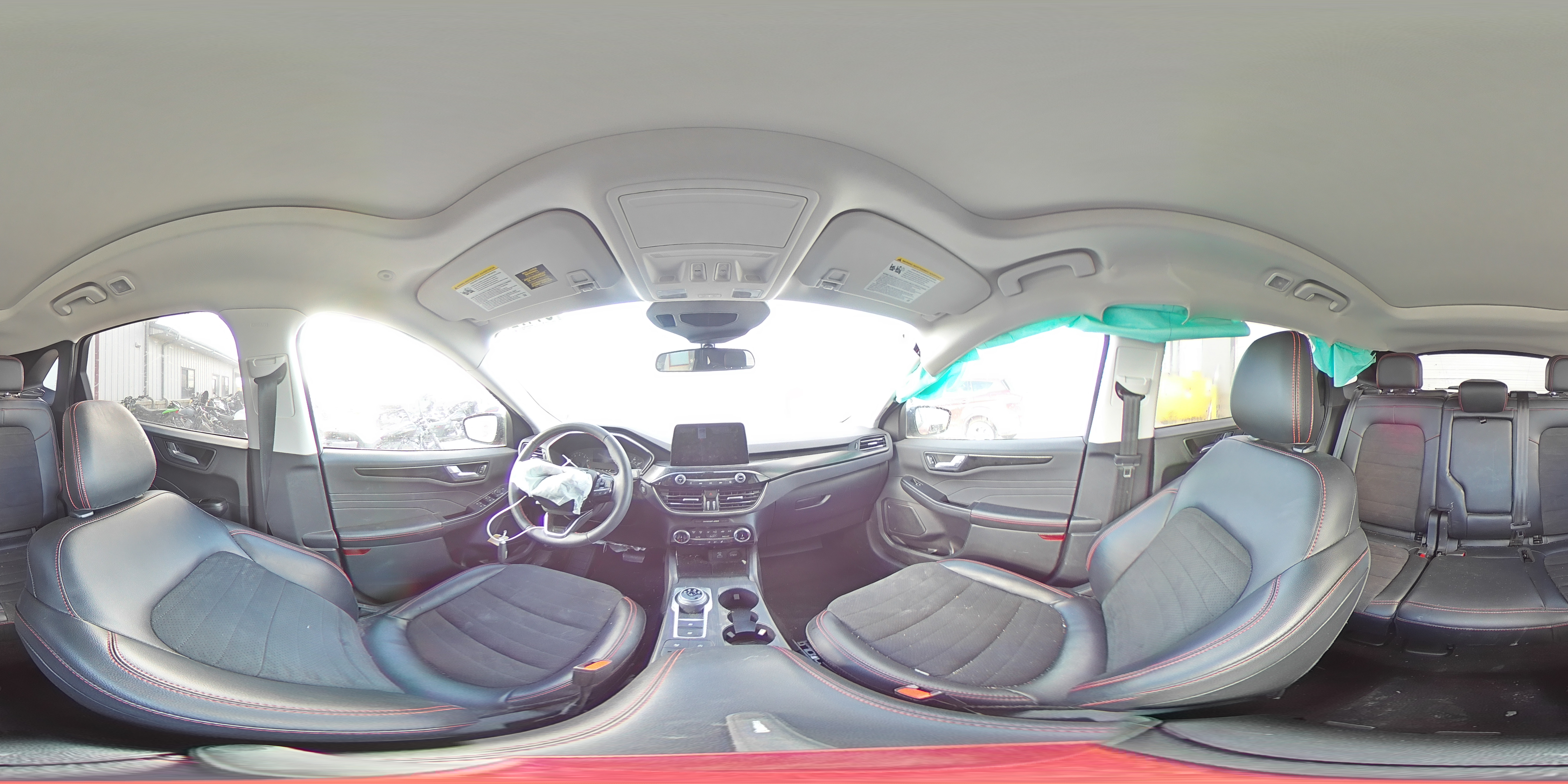 2022 Ford Escape - Image 13