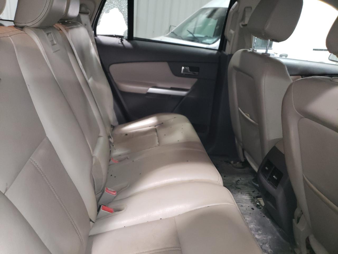 2013 Ford Edge - Image 11