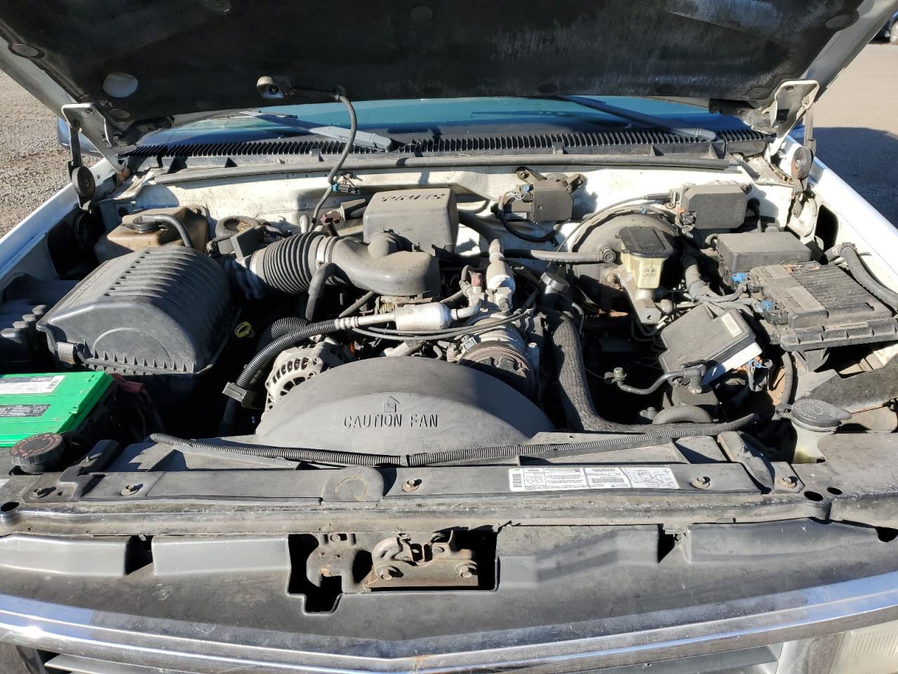 1999 Chevrolet Suburban - Image 14