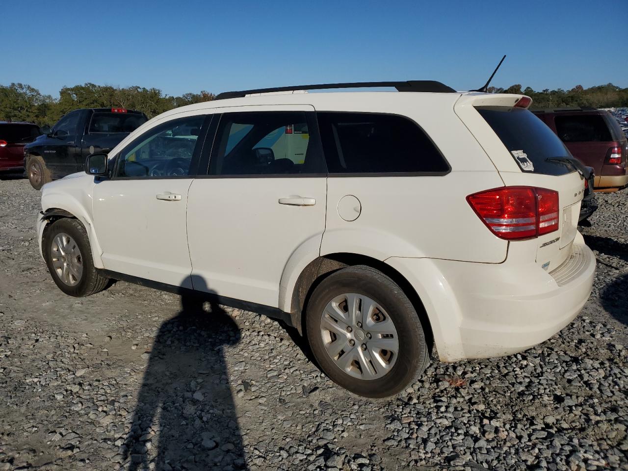 2018 Dodge Journey - Image 2