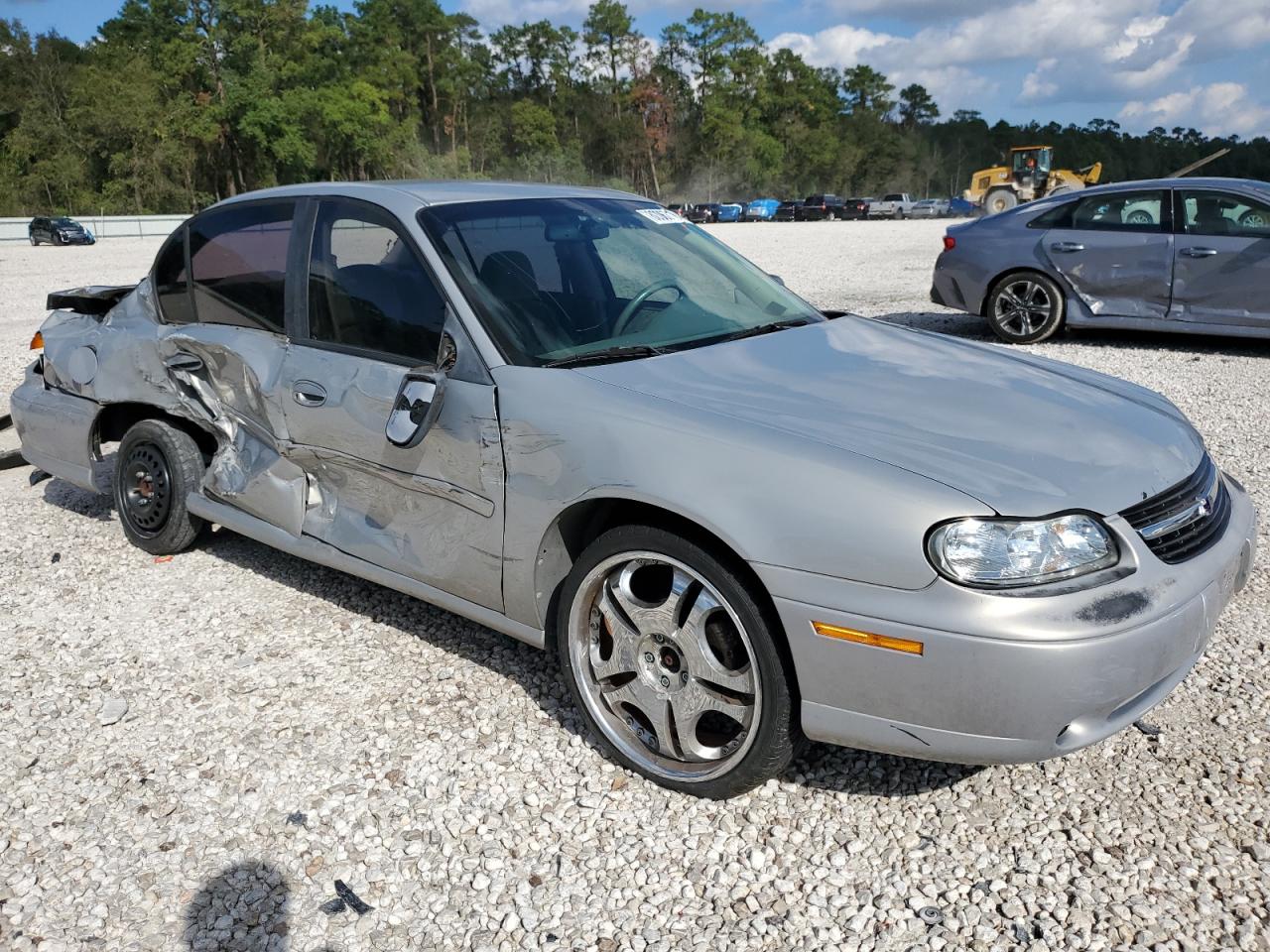 2000 Chevrolet Malibu - Image 4