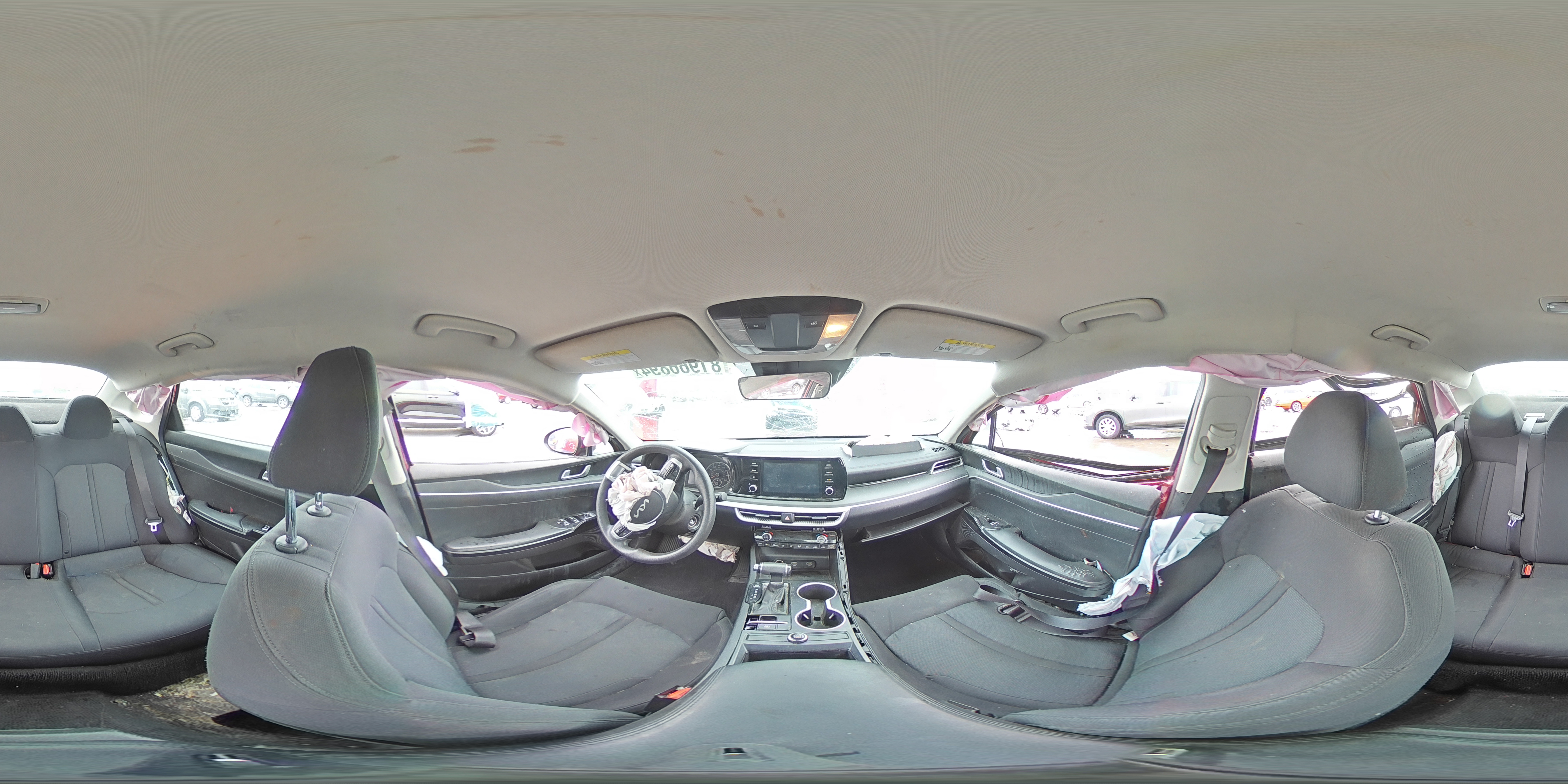 2022 Kia K5 - Image 14