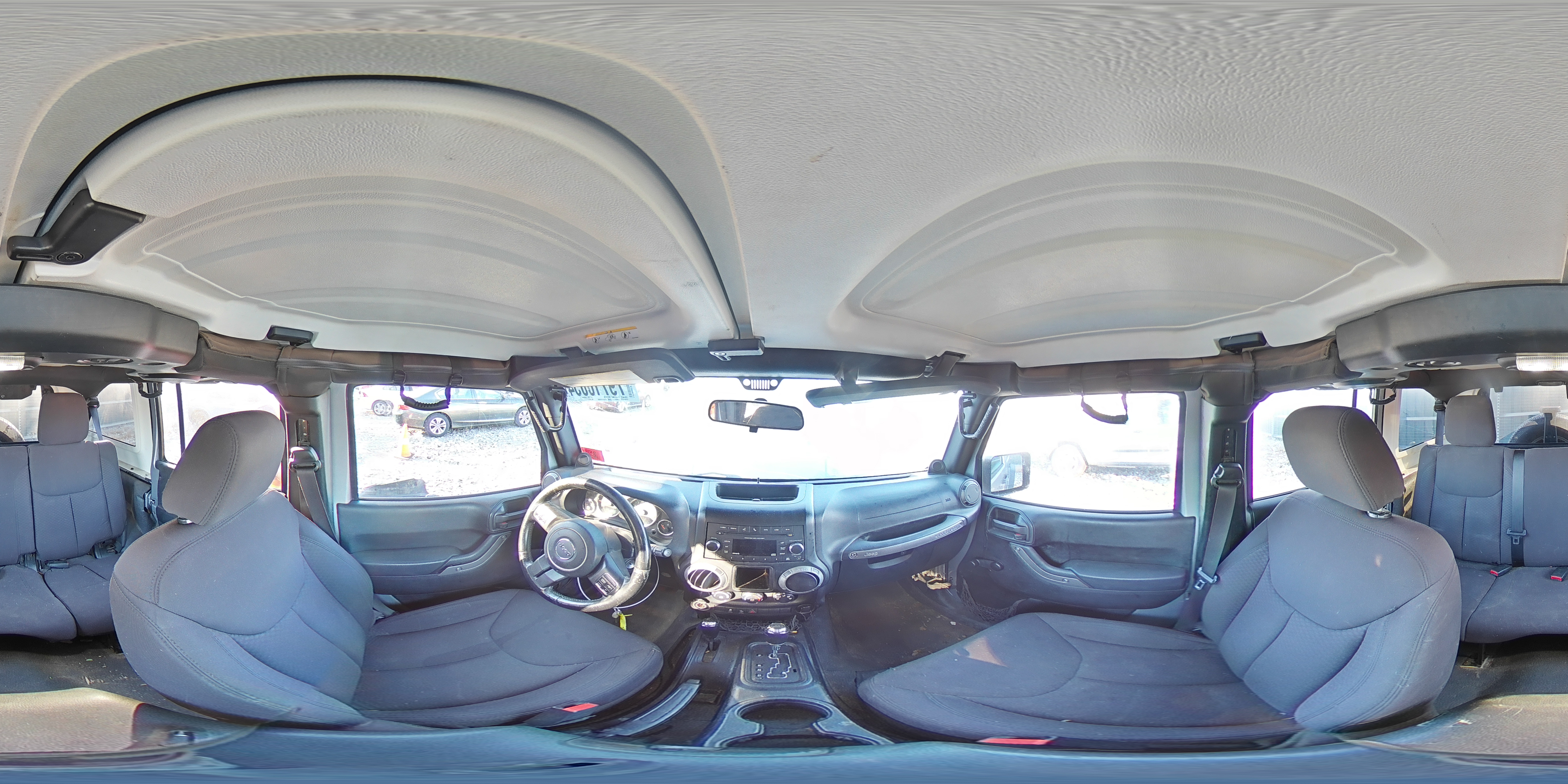2013 Jeep Wrangler - Image 13