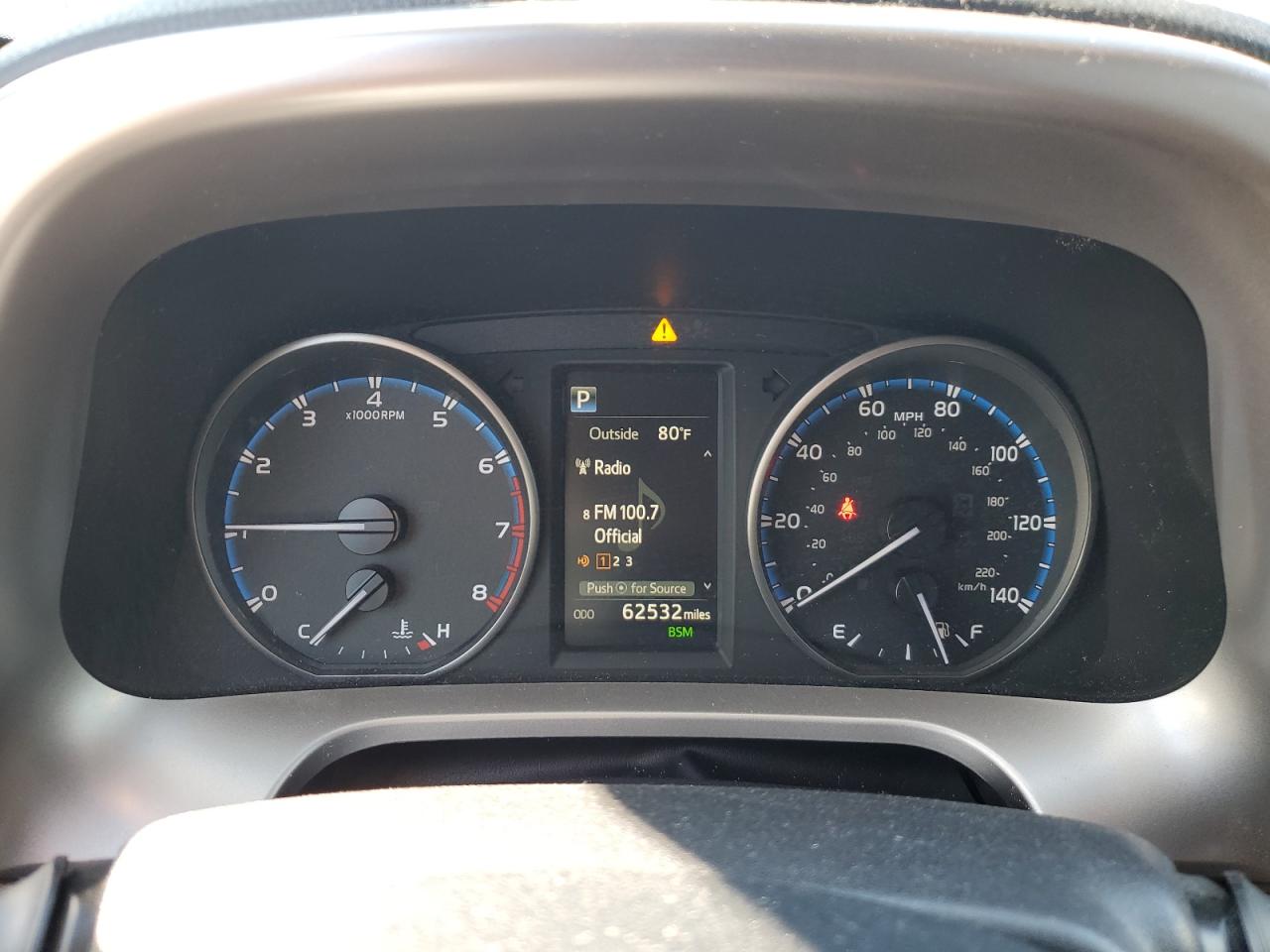 2018 Toyota RAV 4 - Image 9