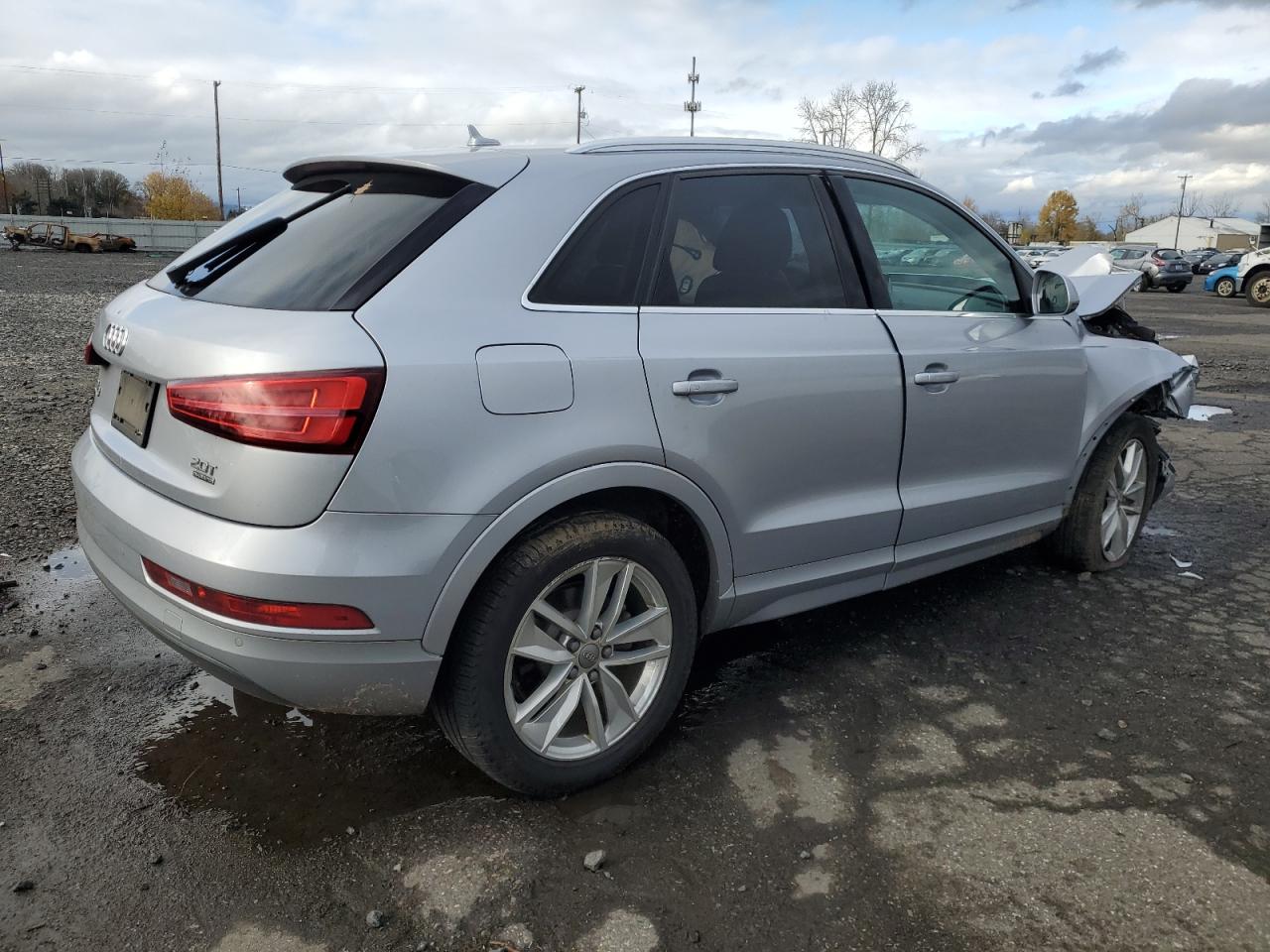 VIN WA1EFCFS2GR014142 2016 AUDI Q3 no.3