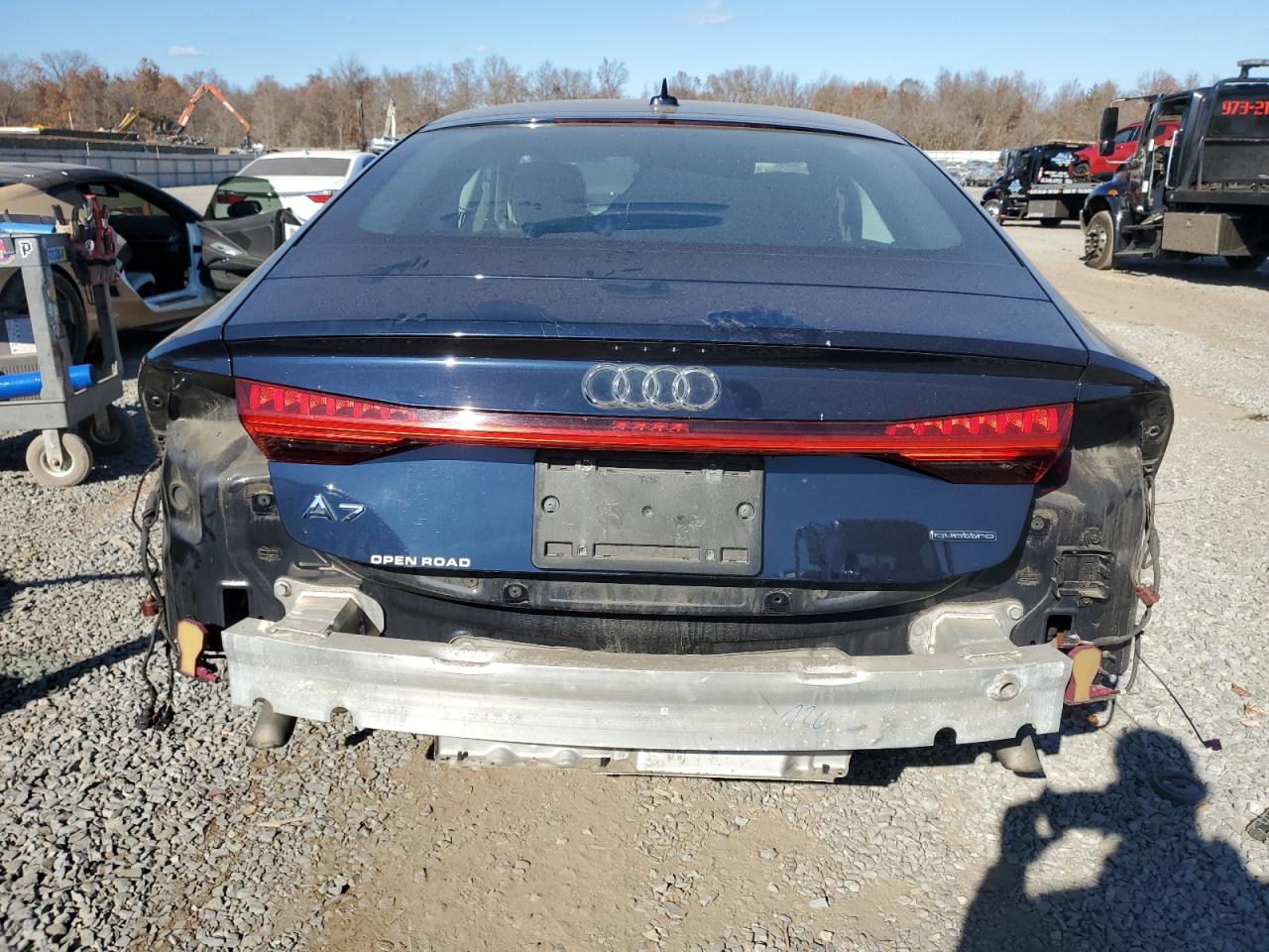 VIN WAUR2AF29KN085441 2019 AUDI A7 no.6