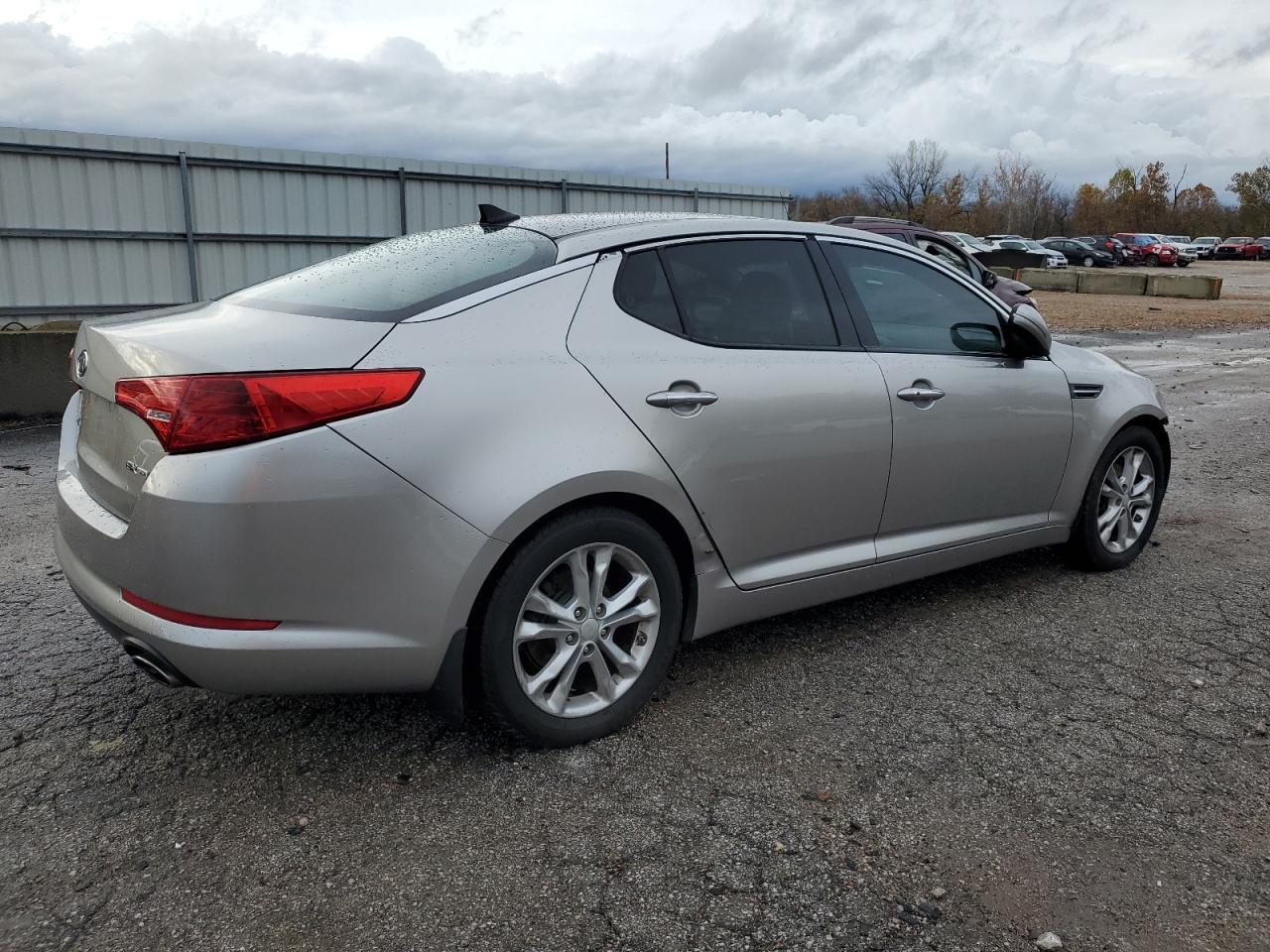 2012 Kia Optima - Image 3
