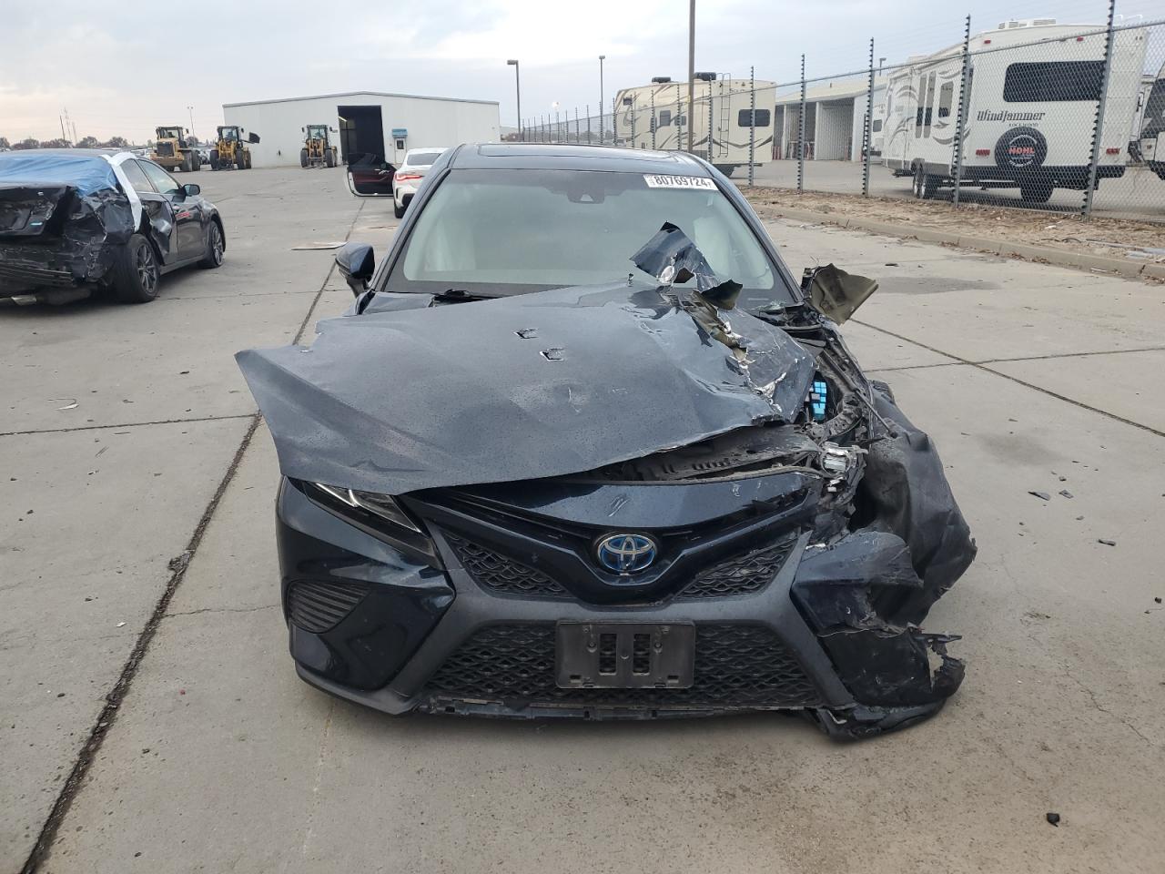 2018 Toyota Camry - Image 5