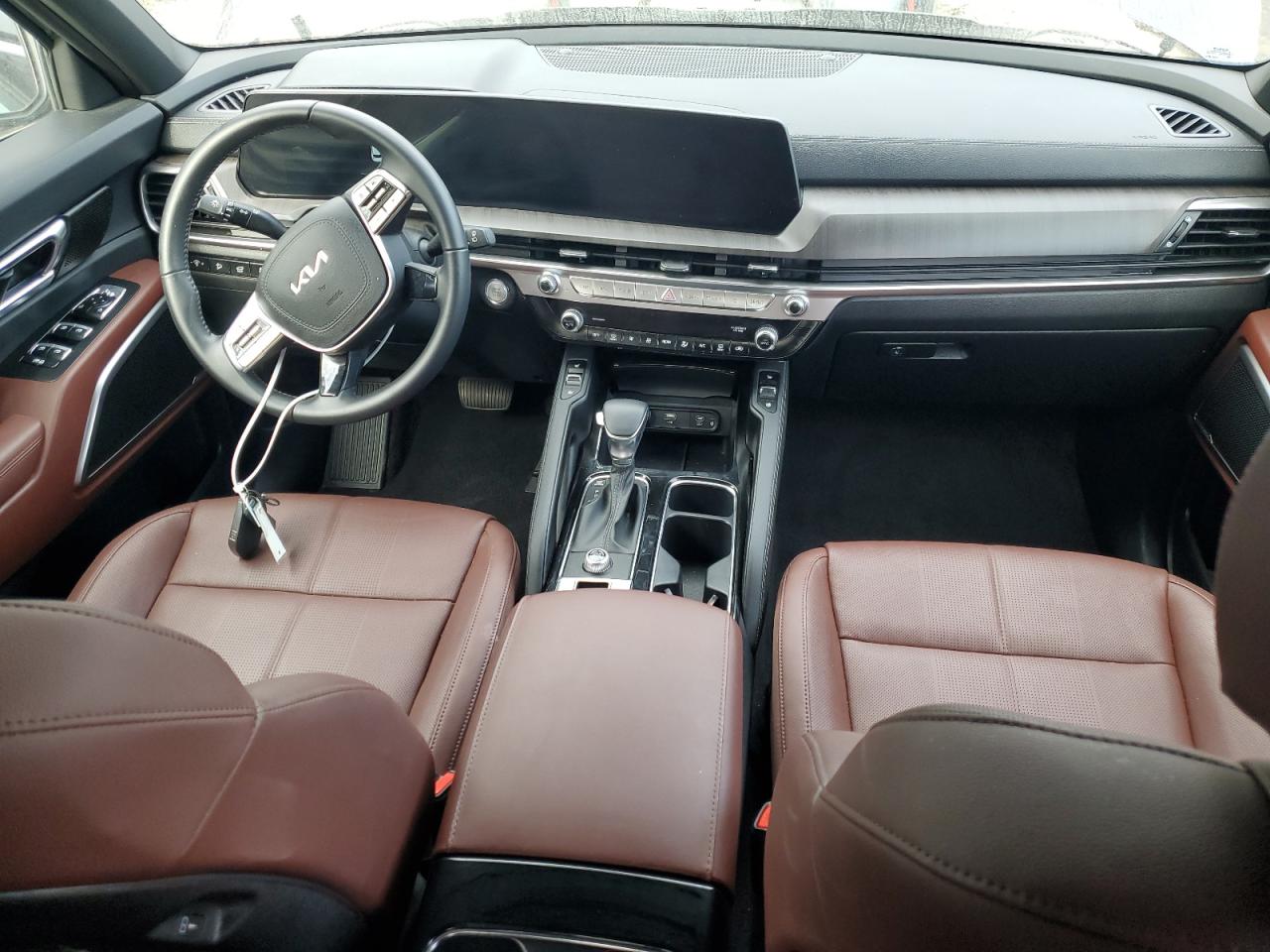 2024 Kia Telluride - Image 8