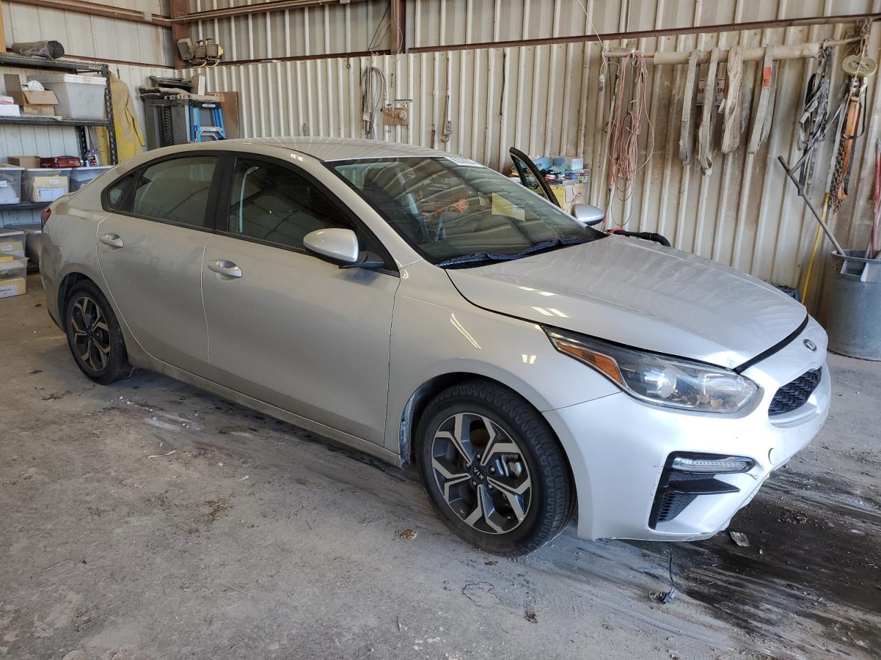 VIN 3KPF24AD9LE179549 2020 KIA FORTE no.4