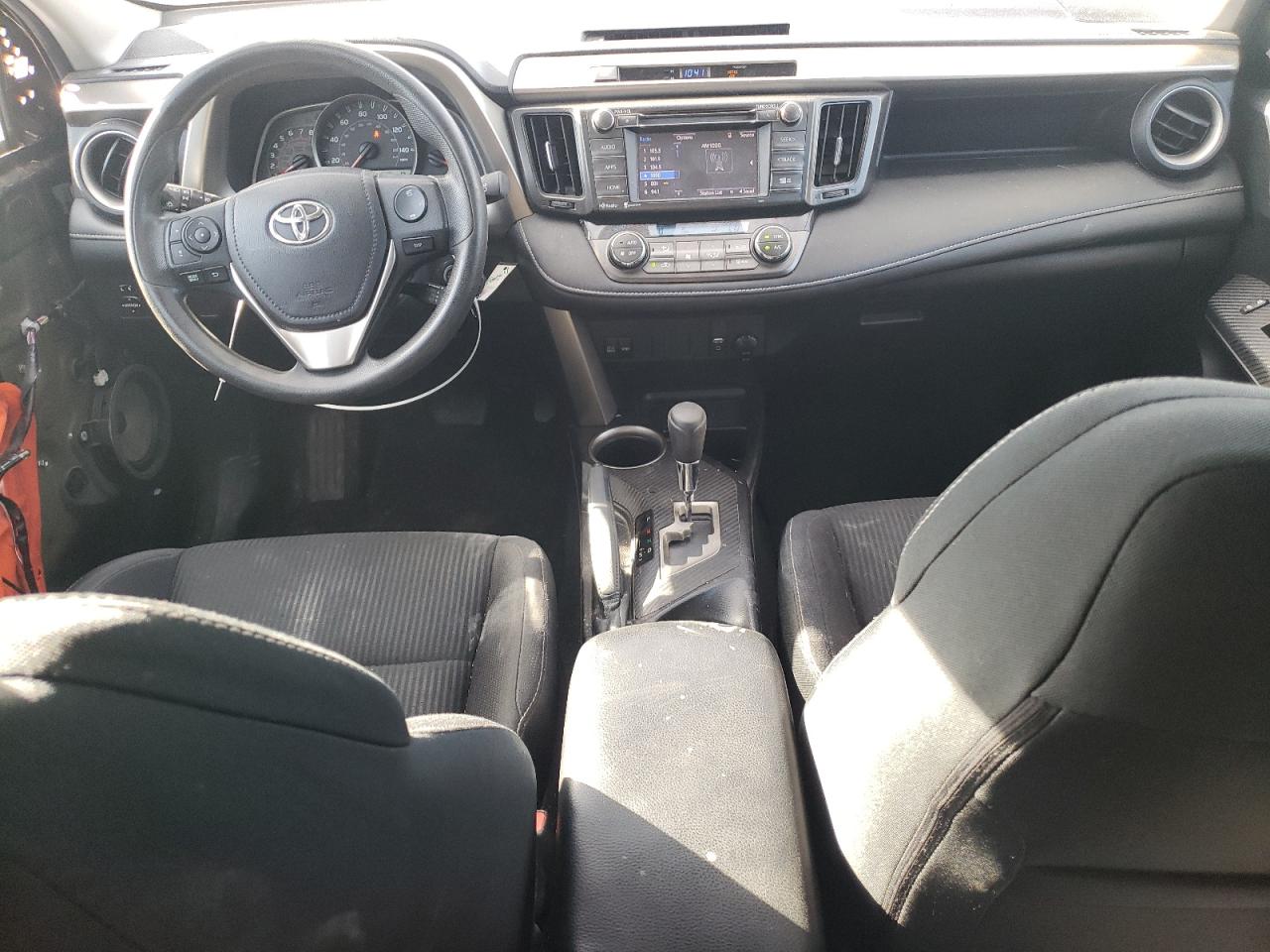 2015 Toyota RAV 4 - Image 8