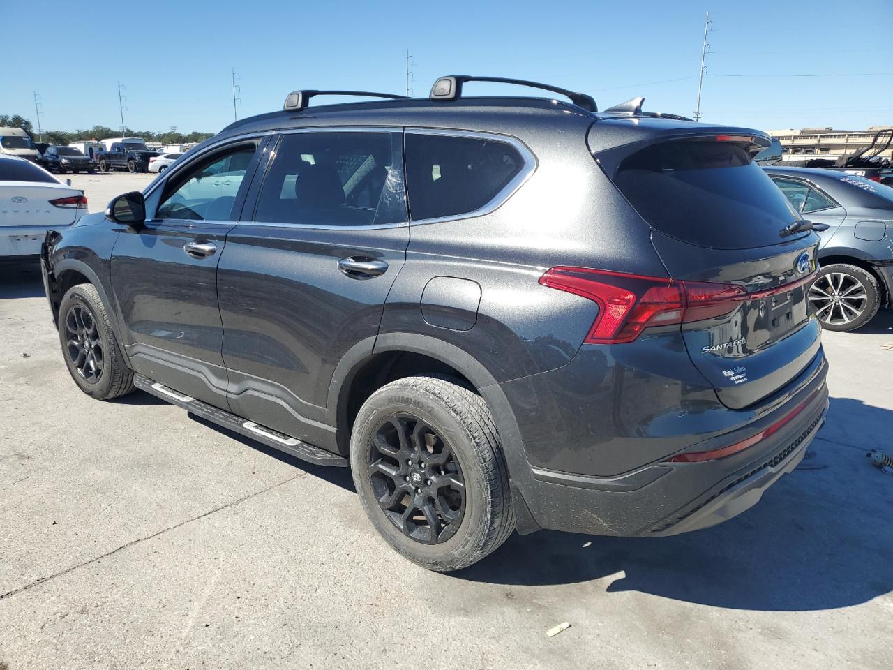 2022 Hyundai Santa Fe - Image 2