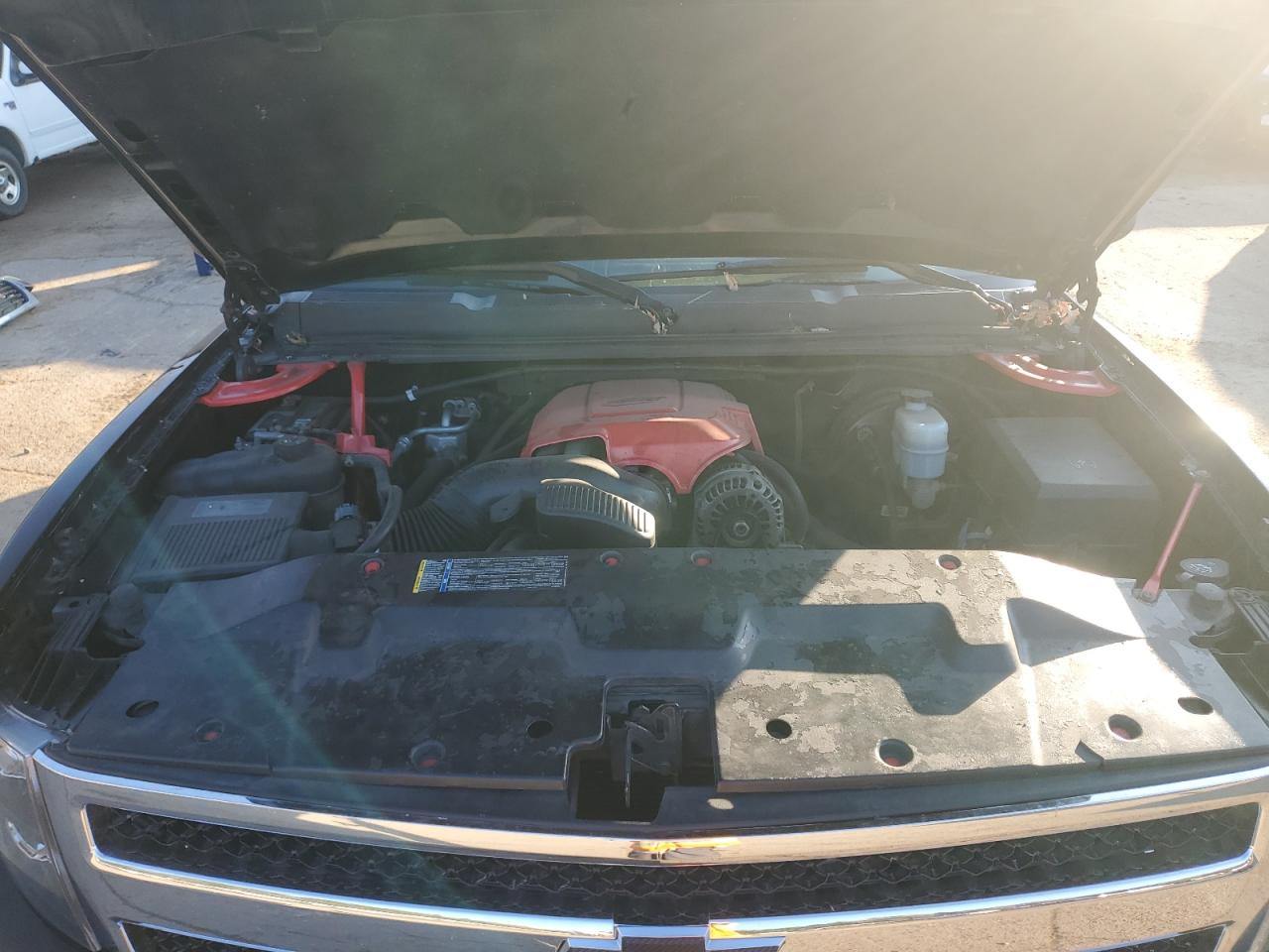 2010 Chevrolet Silverado - Image 12