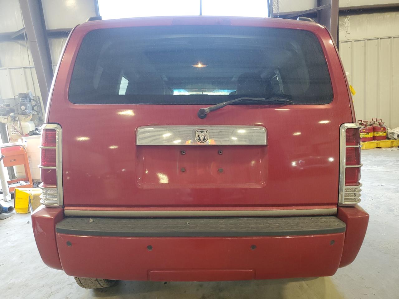 2011 Dodge Nitro - Image 6