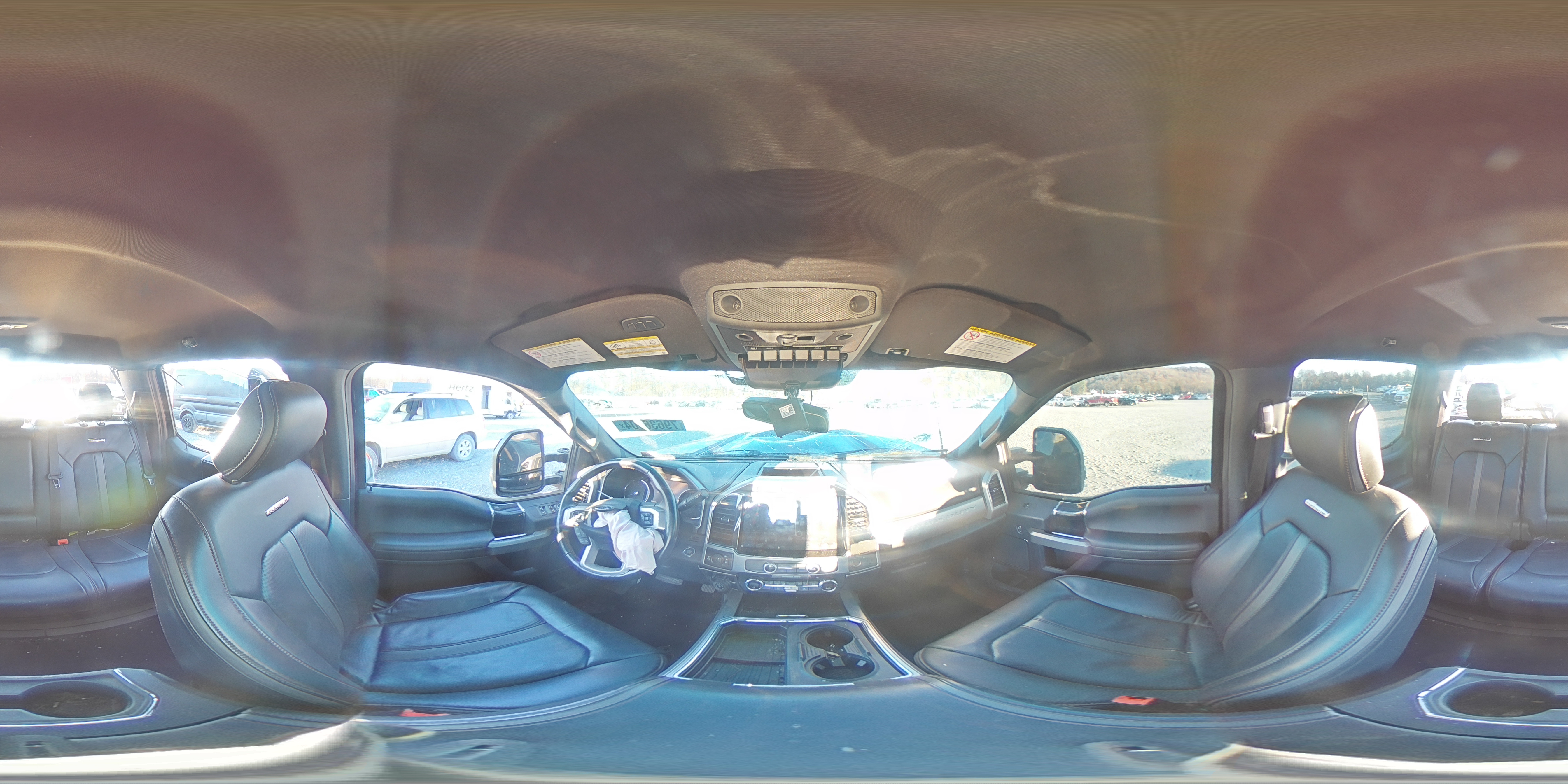 2022 Ford F350 - Image 13