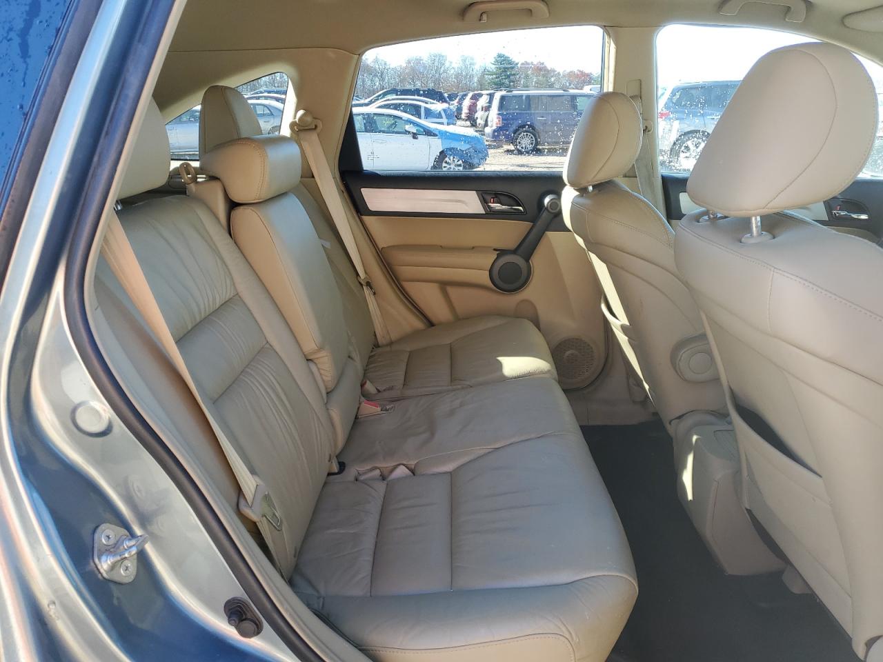 2010 Honda CR-V - Image 11