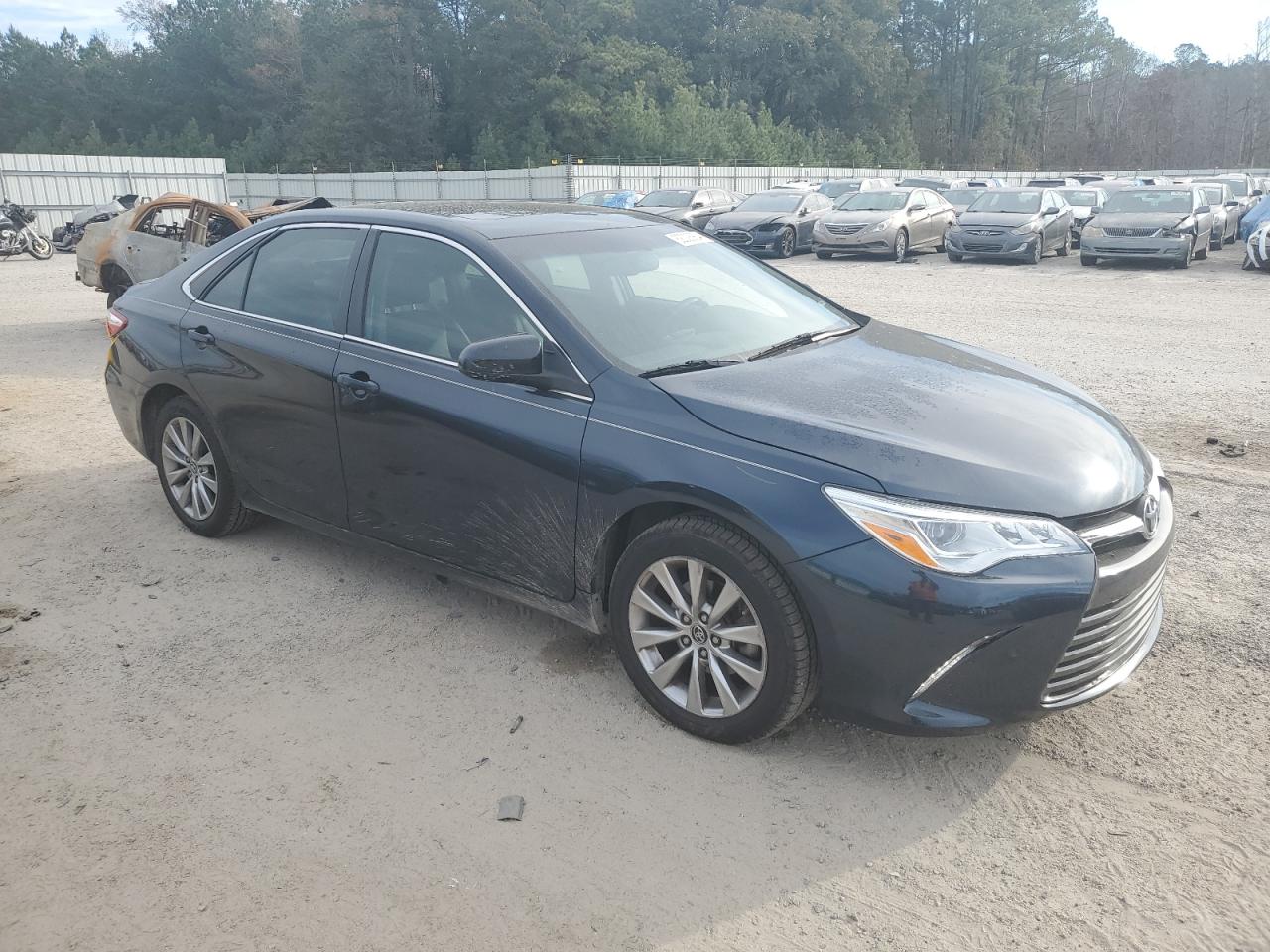 2015 Toyota Camry - Image 4