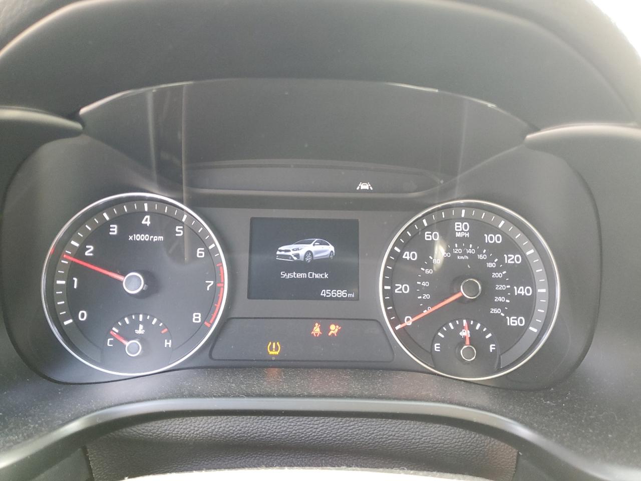 2021 Kia Forte - Image 9