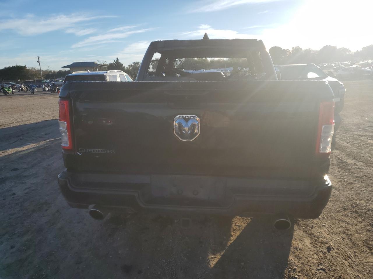 2019 RAM 1500 - Image 6