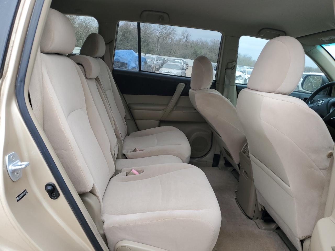 2009 Toyota Highlander - Image 11