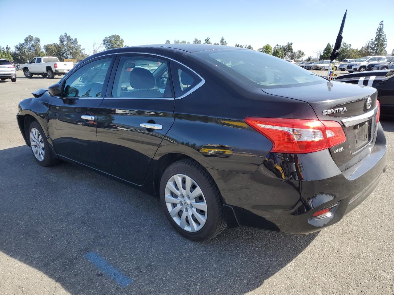 2019 Nissan Sentra - Image 2