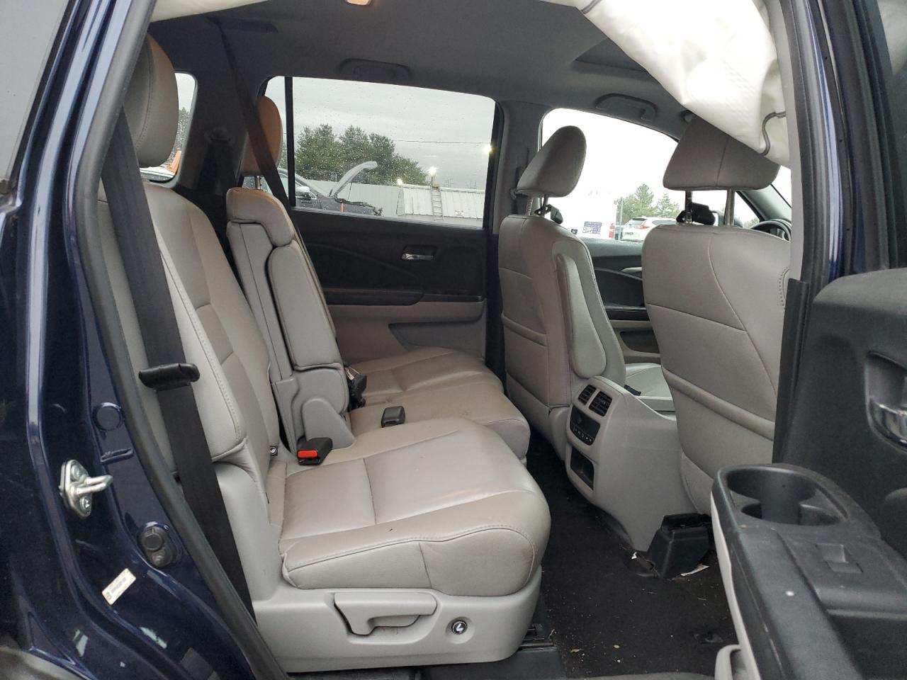 2016 Honda Pilot - Image 10