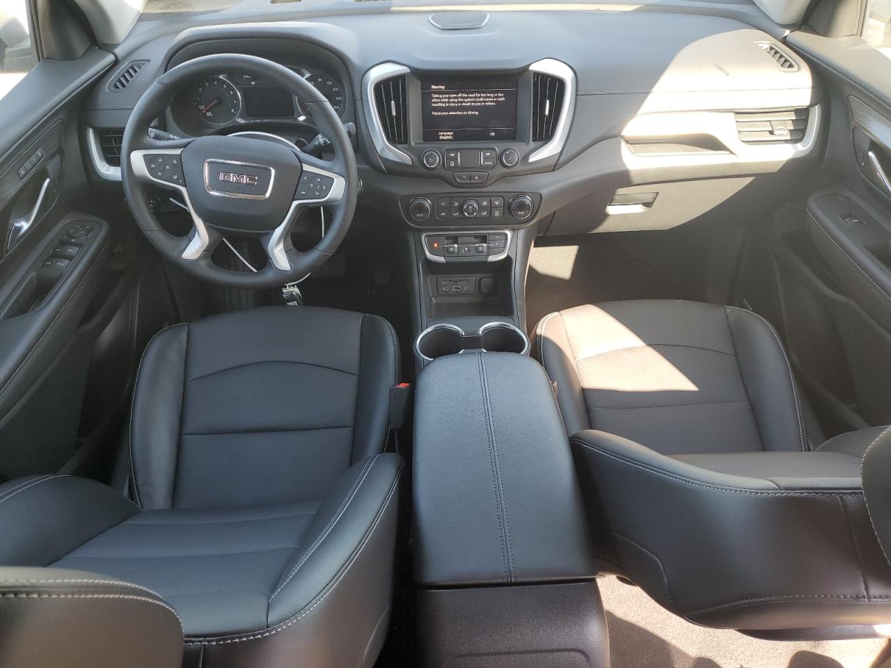 2022 GMC Terrain - Image 8