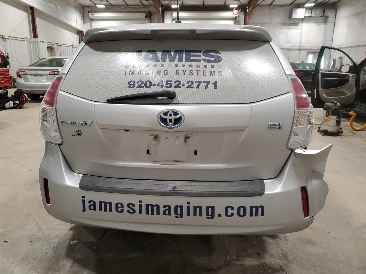 2017 Toyota Prius V VIN: JTDZN3EU6HJ072719 Lot: 82464984