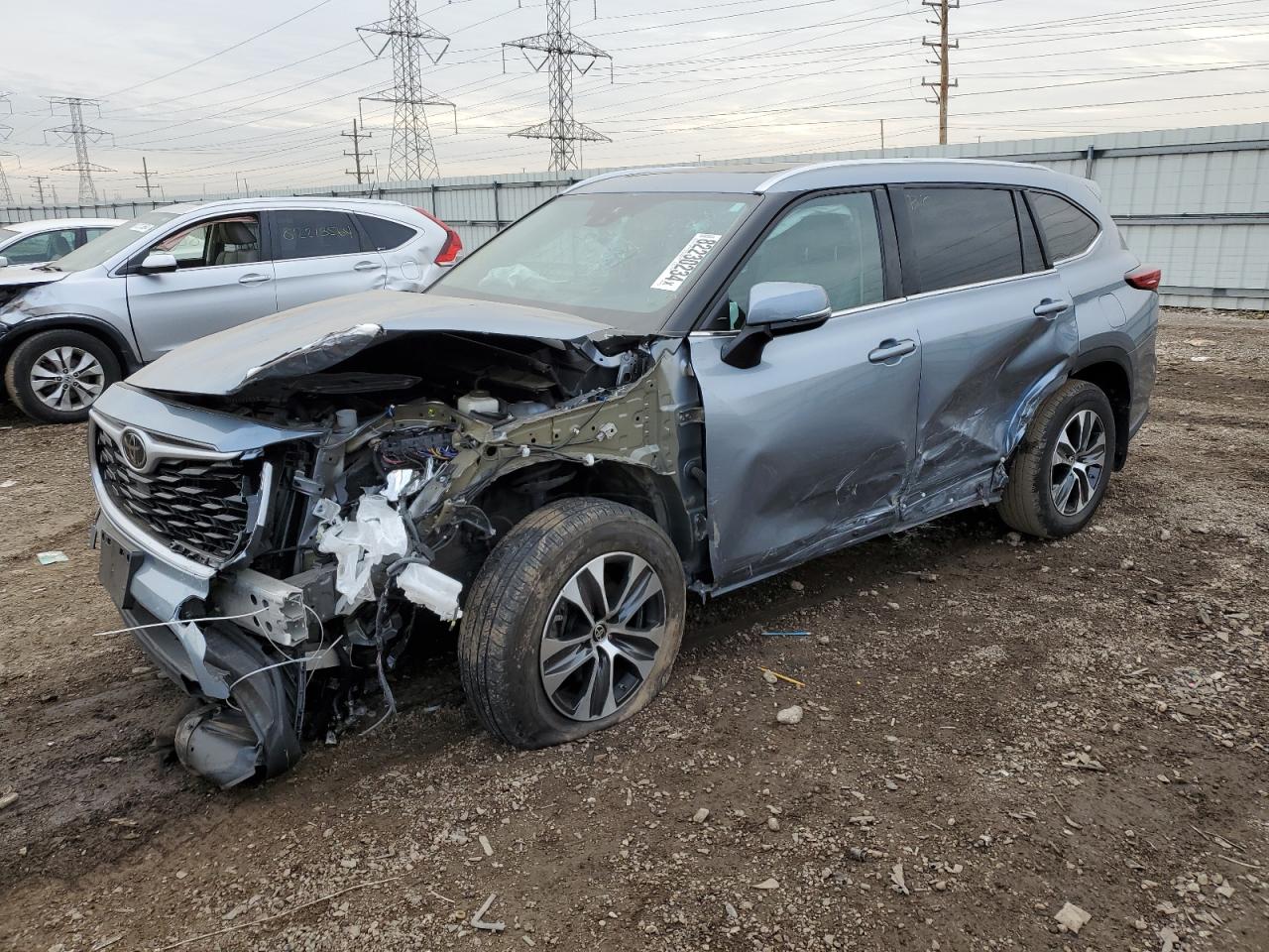 2020 Toyota Highlander - Image 1