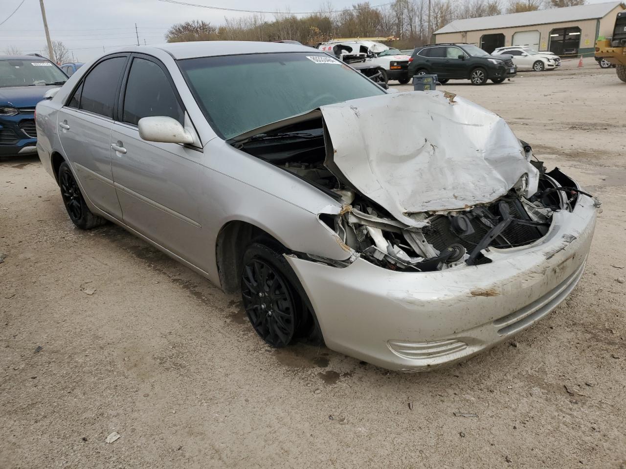 2004 Toyota Camry - Image 4