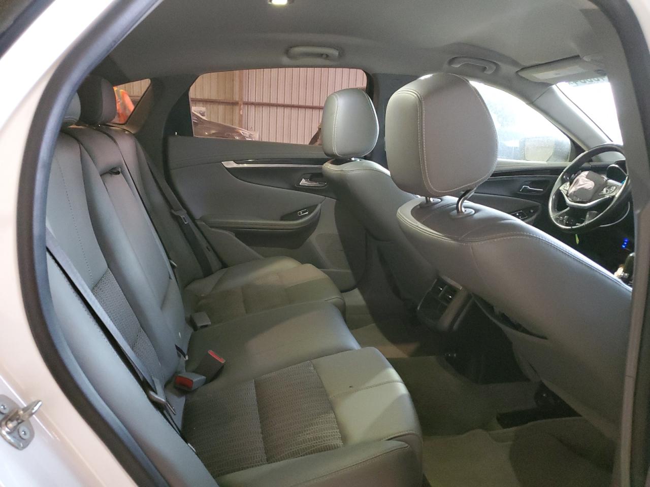 2019 Chevrolet Impala - Image 10