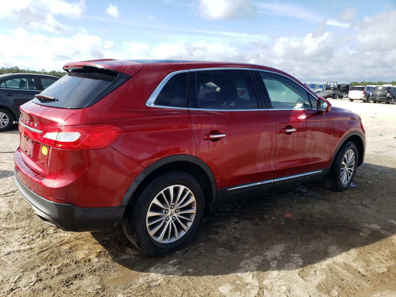 2017 Lincoln MKX - Image 3