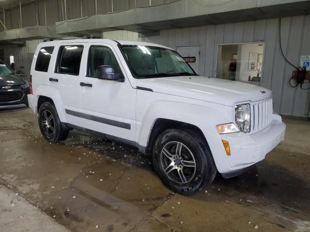  JEEP LIBERTY 2012 Белый