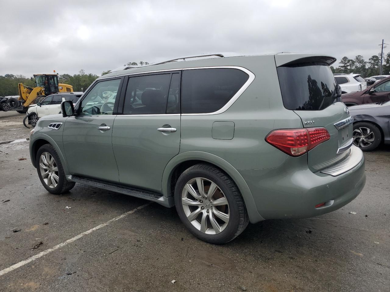 2011 Infiniti QX56 - Image 2