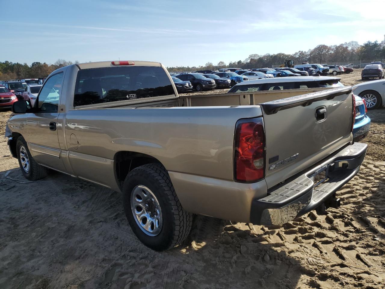 2006 Chevrolet Silverado - Image 2