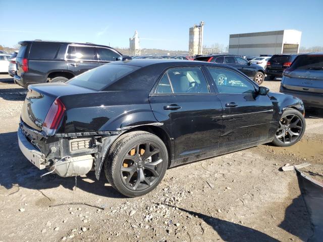  CHRYSLER 300 2022 Черный