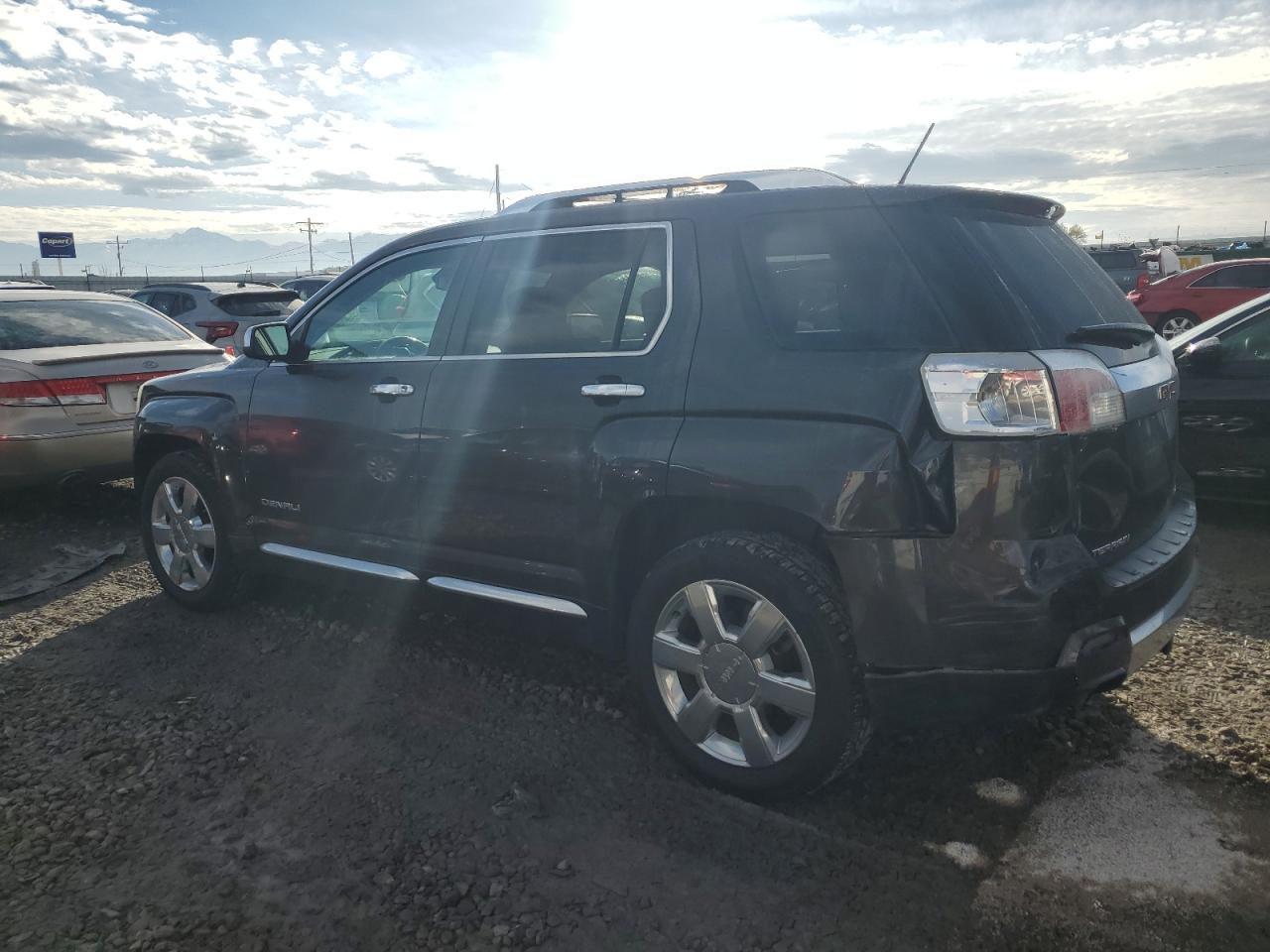 2014 GMC Terrain - Image 2