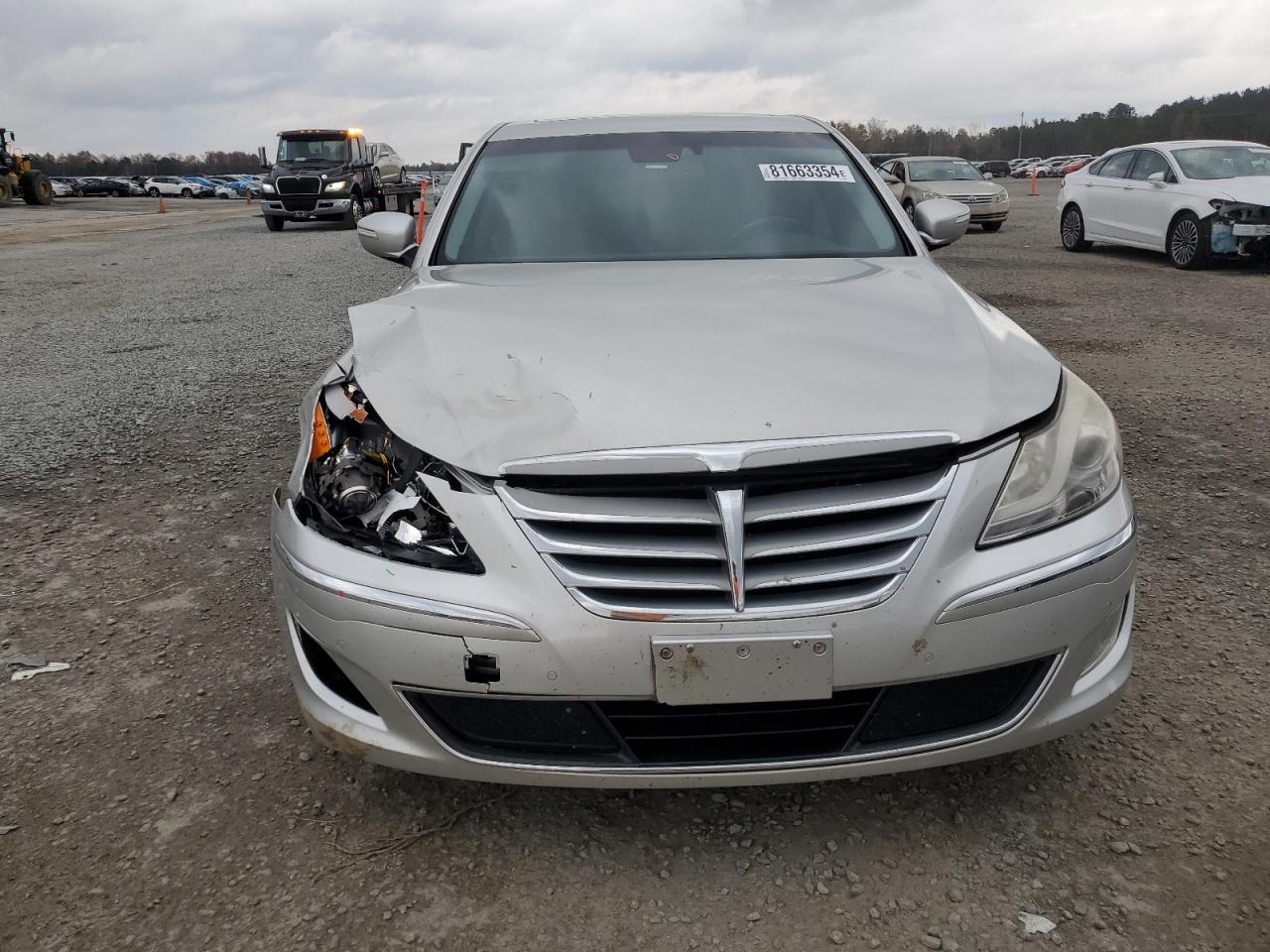 2012 Hyundai Genesis - Image 5